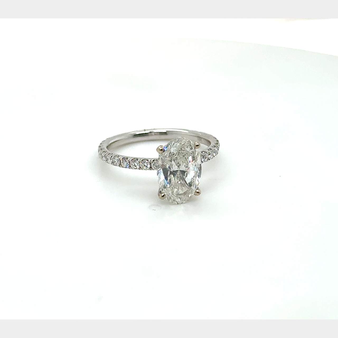 2.50ct. Lab Grown Oval Cut Diamond 18K White Gold Diamond Engagament Ring